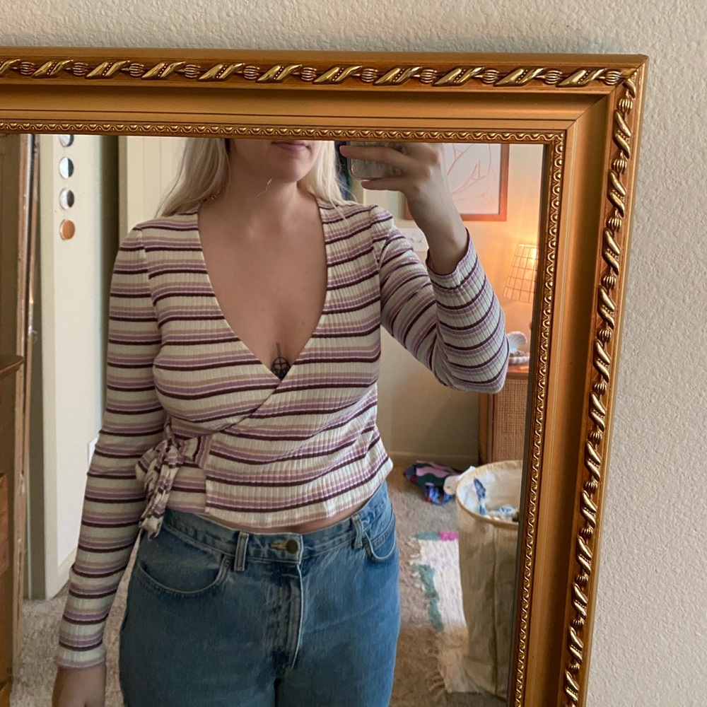 striped tie shirt